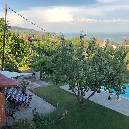 Omega Villa Badacsonytomaj Buitenkant foto